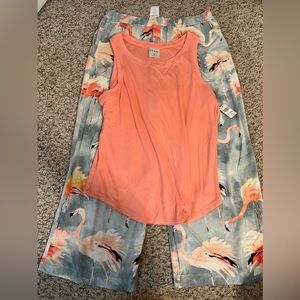 Women’s soma pajama set!